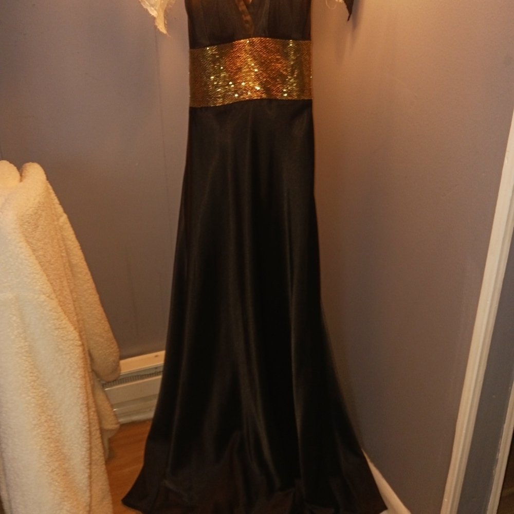 Dave & Johnny Black and Gold Woven Dress